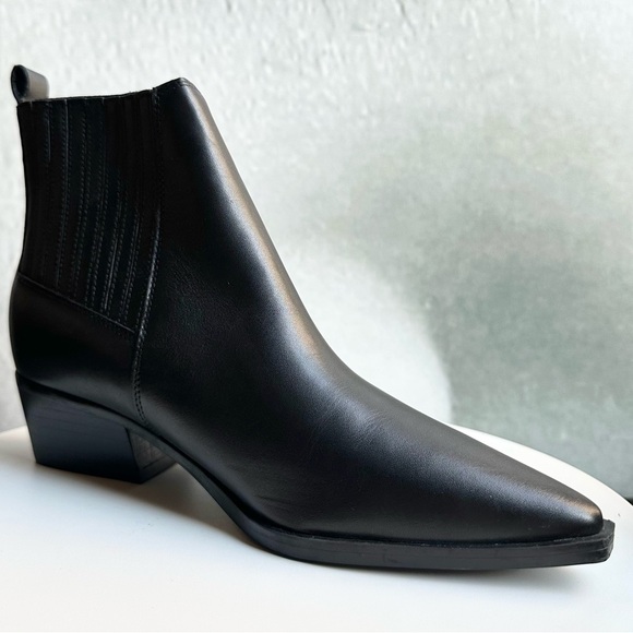 🌸MARC FISHER🌸 Yarita Pointed Toe Bootie Black Size: 5.5 - Picture 6 of 12